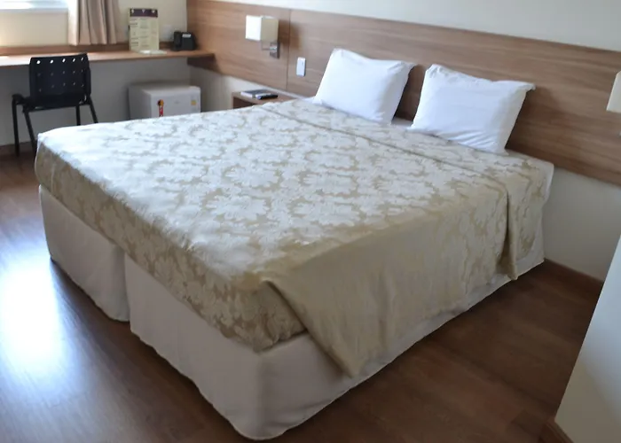 Hotel Malibu Inn Campinas