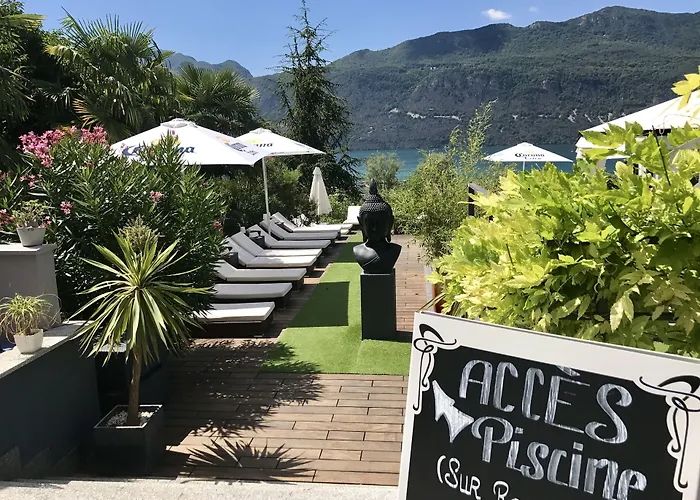 Les Suites Du Lac