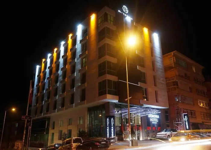Demora Hotel