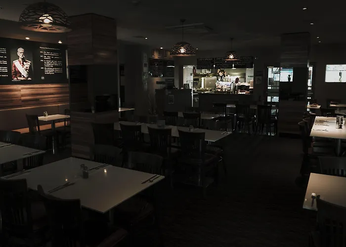 General Roberts Hotel