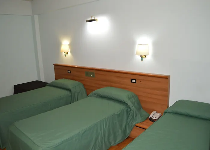 Canadian Hotel