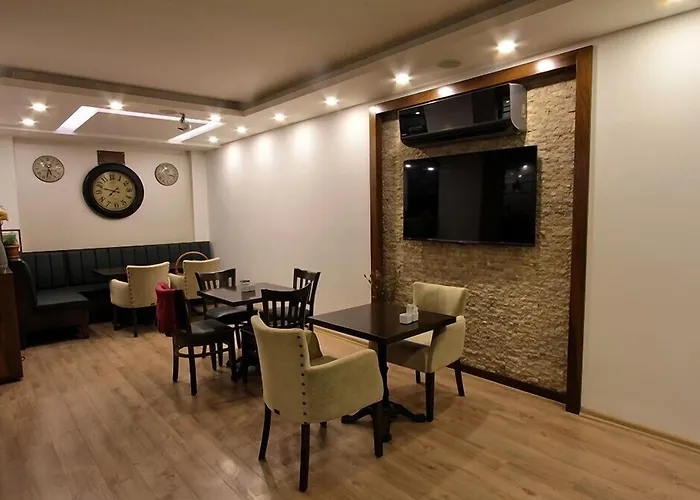 Upart Home