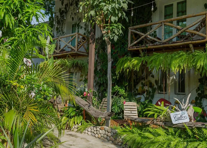 Hotel Casa Lasibe Cafe