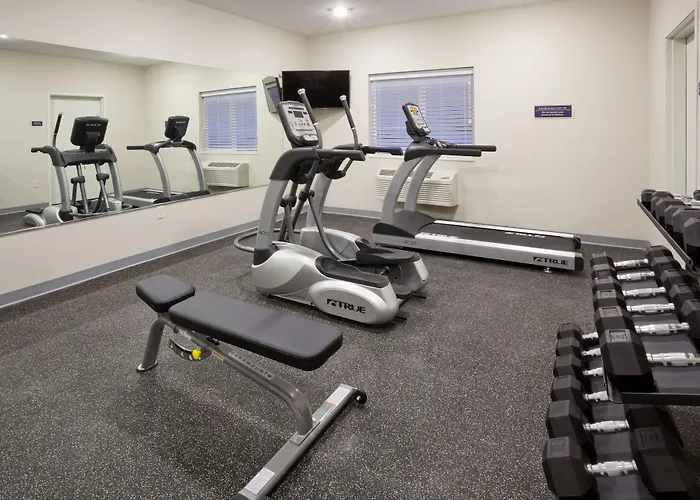Grandstay Hotel & Suites