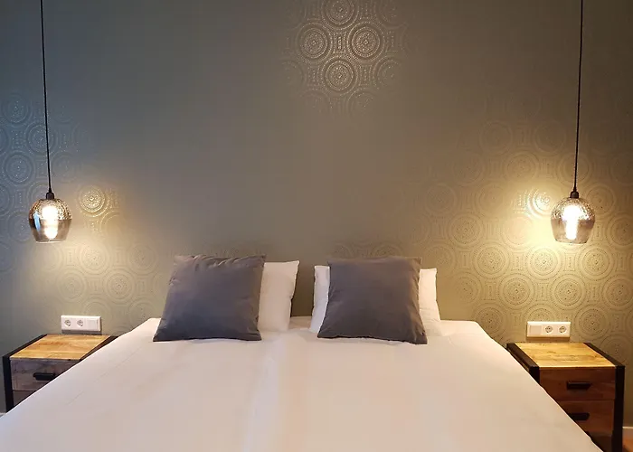 Rijksmonument Hotel De Sprenck - Including Free Private Parking
