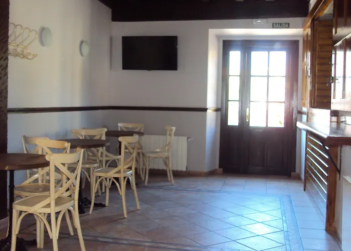 Hotel Y Apartamentos El Camin