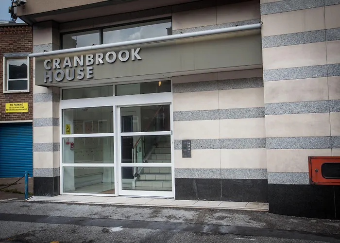 Cranbrook House Apartments - Near Ice Arena