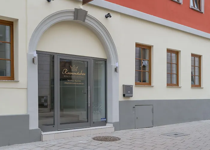 Boutique-Hotel Kronenstuben - Unschlagbare Zentrumsnaehe Direkt Am Marstall & Marktplatz - Schloss In 3 Min - Fruehstueck - Langzeitmiete