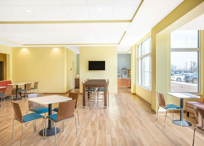 Days Inn & Suites By Wyndham Kearney Ne