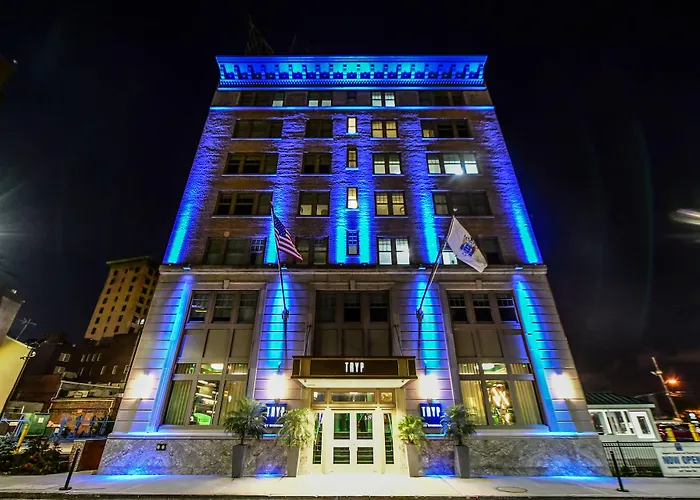 Tryp By Wyndham Newark Downtown
