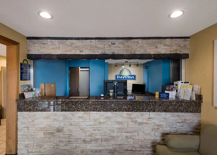 Days Inn By Wyndham Ankeny - Des Moines