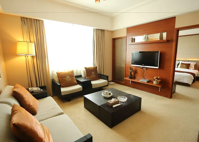 Royal Crown Hotel