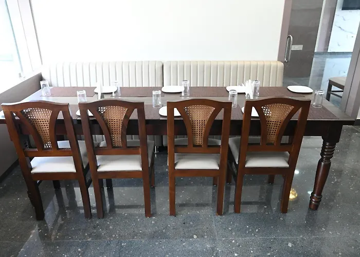 Hotel Rahi Inn