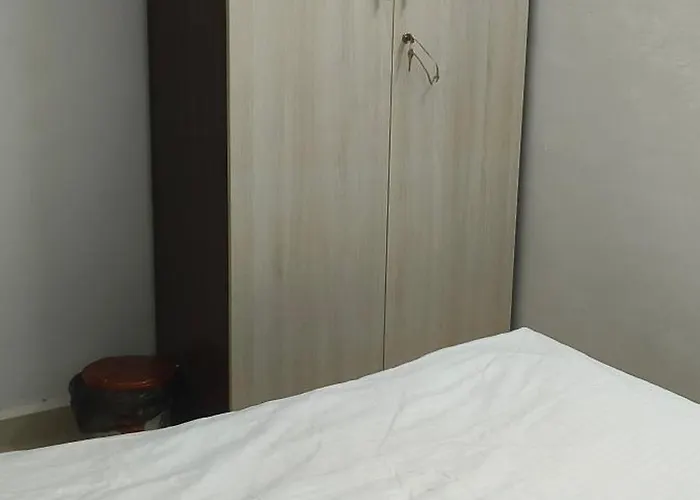 Namo Narayan Guest House