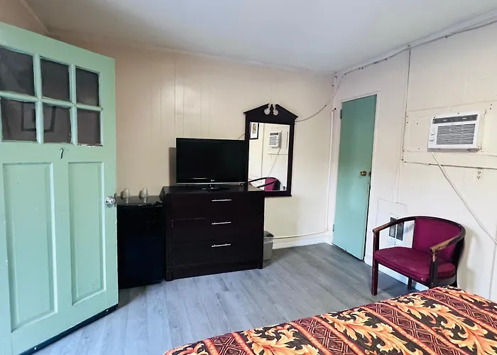 Budget Motel