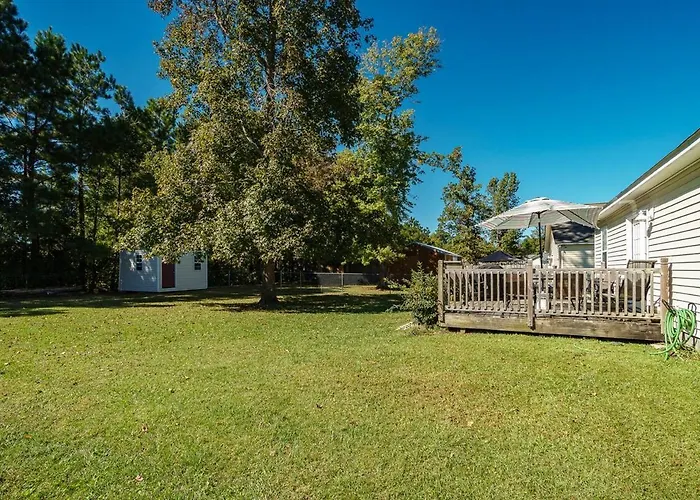 3Br Home With Smart Tvs In Every Room, King Suite & Pool Table