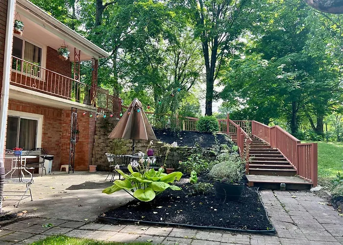 4Bedroom 2 Bath Home In Arts District-Smoky Row A Duplex