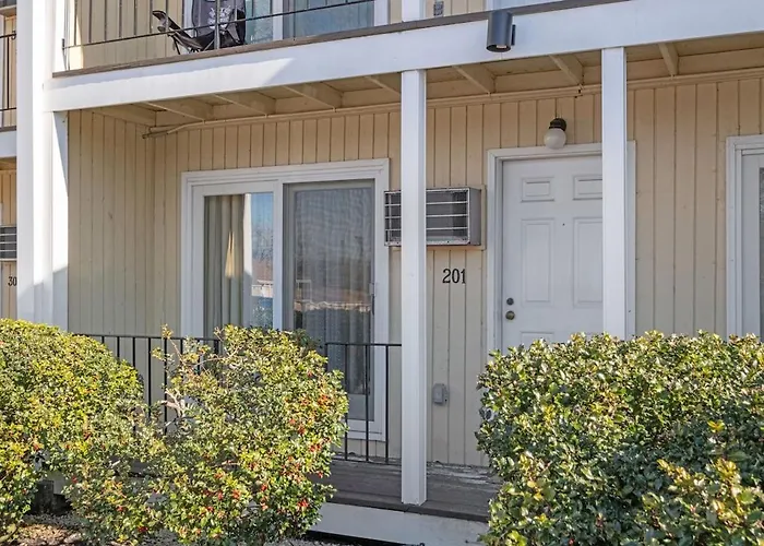 Stylish 1St Flr 1Bed Condo-Close To Downtown Dover