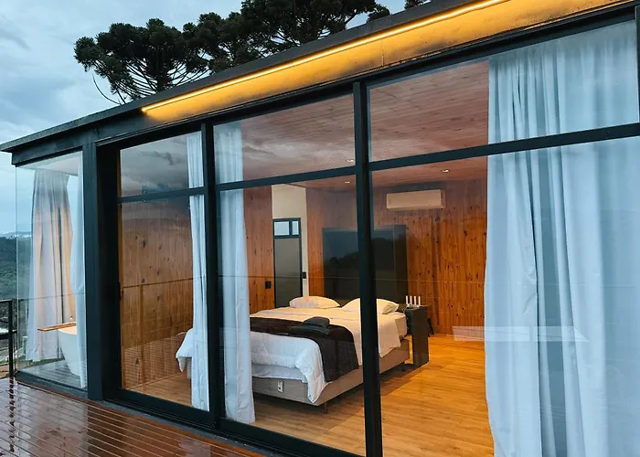 Aira Villa