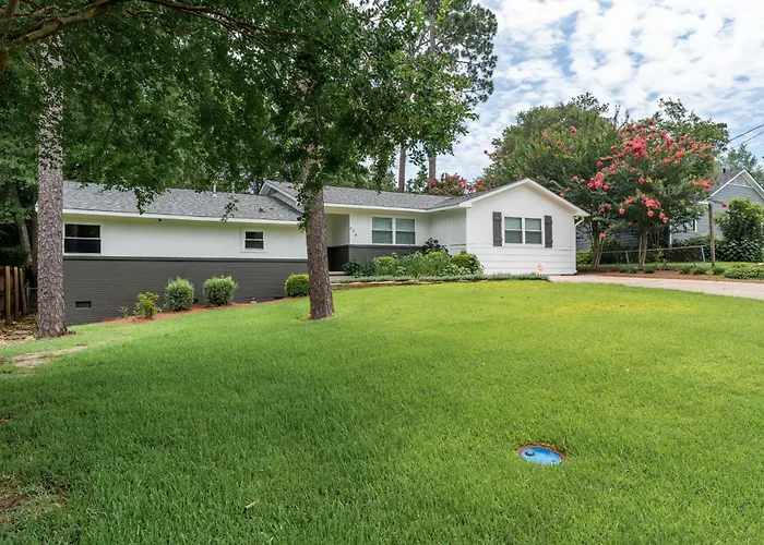 Magnolia Retreat