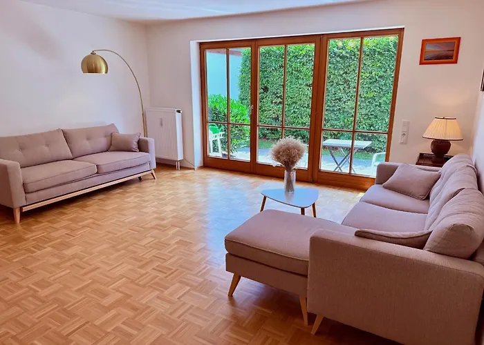 Helle Gartenwohnung, 2 min zum See, in Herrsching