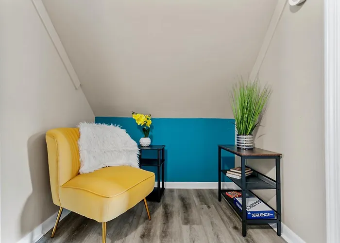 Cozy Oshkosh Home Minutes From Uw, Eaa & Downtown