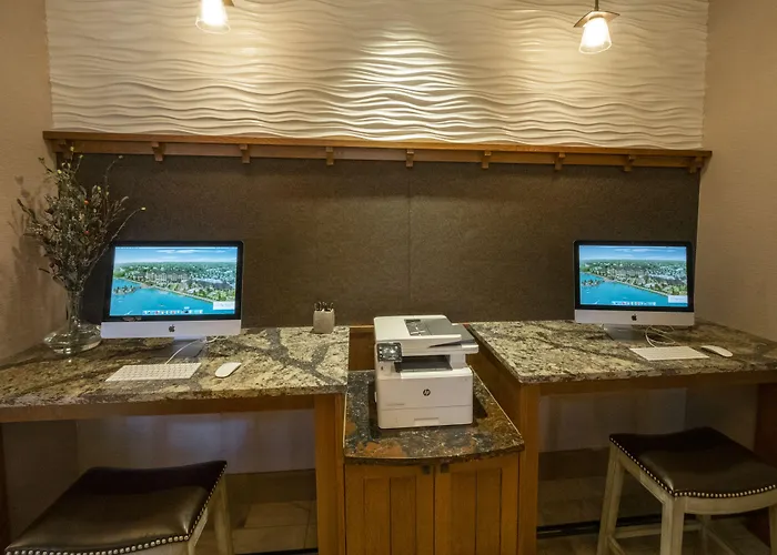 Chautauqua Harbor Hotel - Jamestown