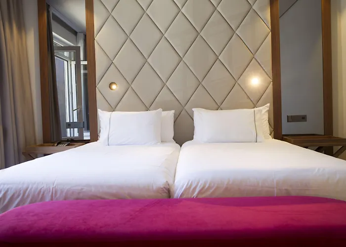 Hotel Silken Palacio Uribarren