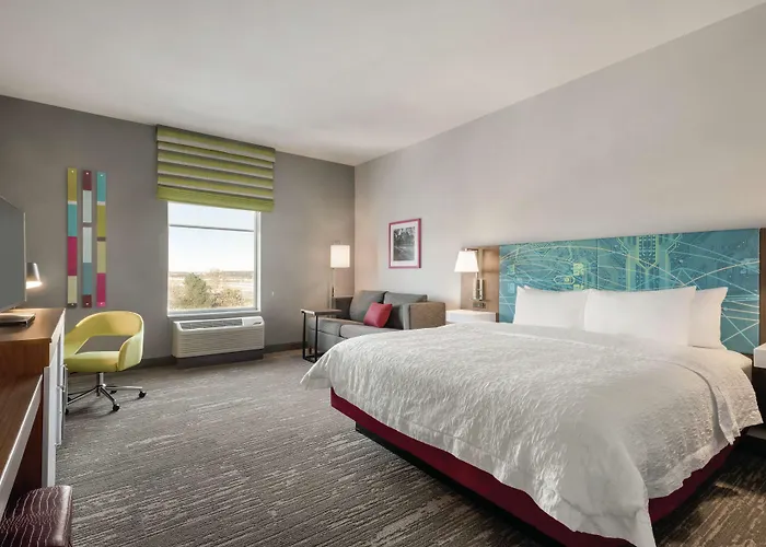 Hampton Inn Brooklyn Park