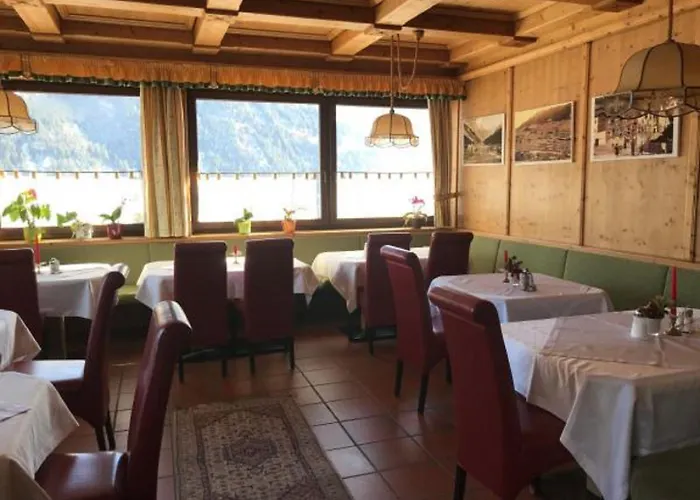 Hotel Pension Weiratherhof