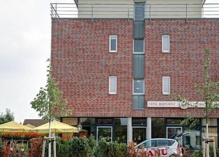 Hotel Manu