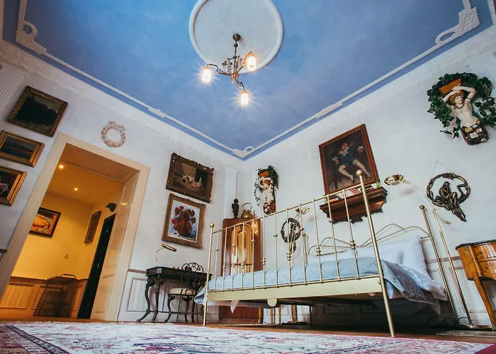 Divna Pani Luxury Gallery Rooms