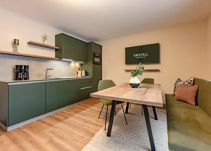Kristall Apartments