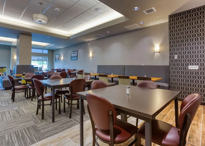 Drury Inn & Suites Cincinnati Northeast Mason