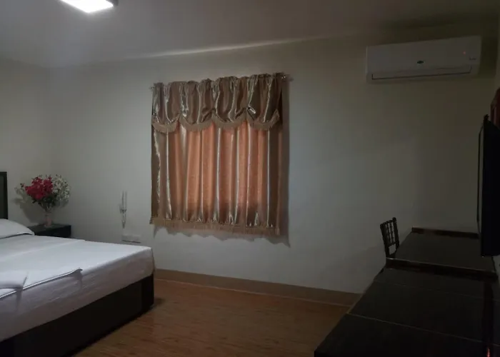 Meaco Royal Hotel - Batangas City