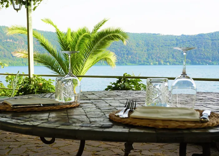 Hotel La Culla Del Lago