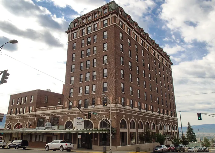 Finlen Hotel And Motor Inn