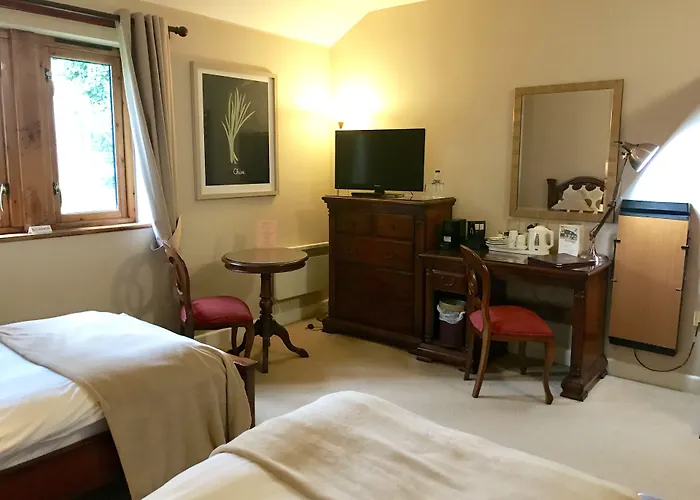 Camden Arms Hotel