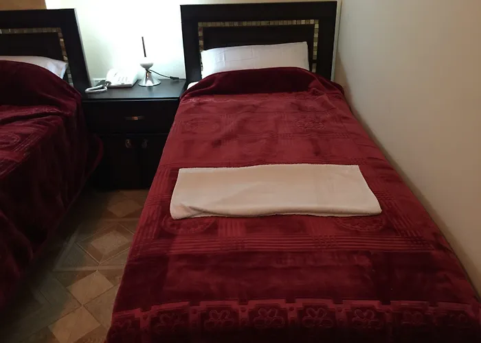 Isra Hotel