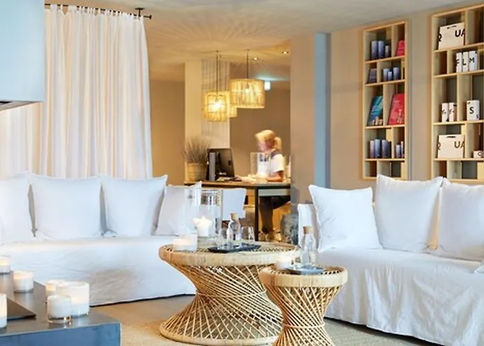 Lighthouse Hotel & Spa