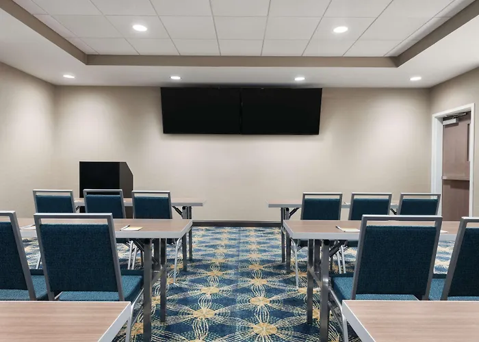 Hampton Inn Champaign Southwest