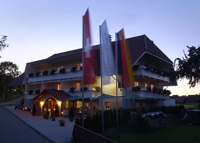 Landhotel Haringerhof mit Saunawelt und Naturbadeteich