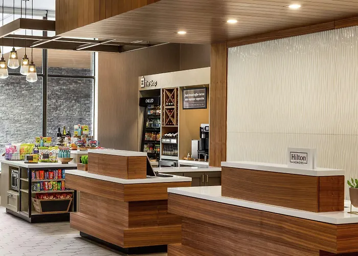 Hilton Garden Inn Seattle Airport