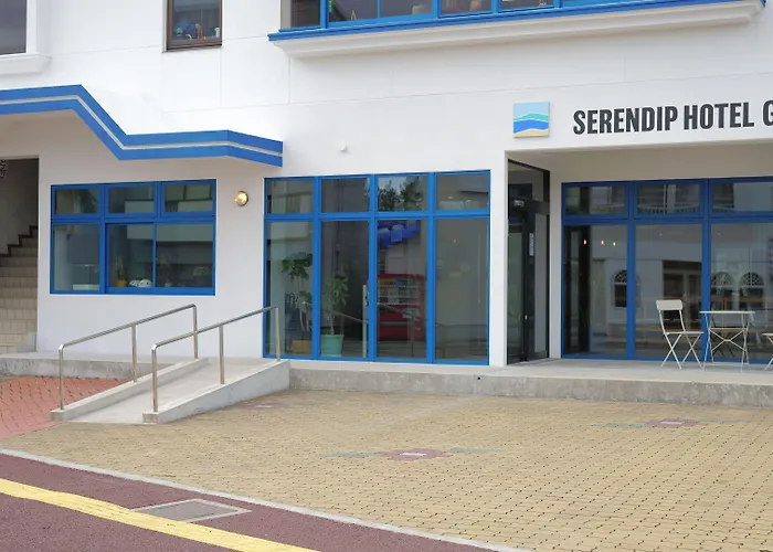 Serendip Hotel Goto