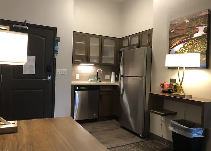 Staybridge Suites - Wisconsin Dells - Lake Delton By Ihg