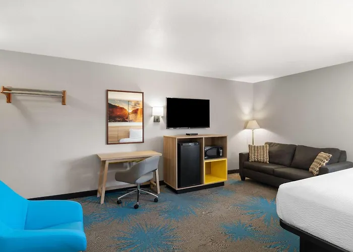 Days Inn By Wyndham Canon City