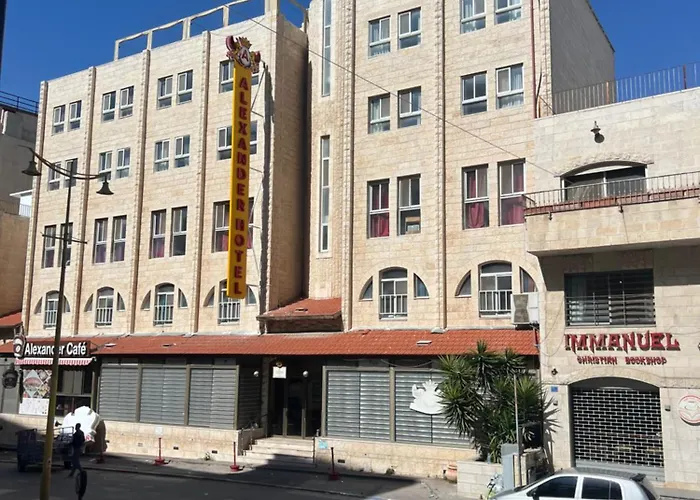 Alexander Hotel