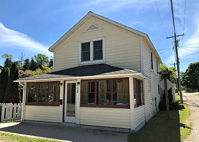 Up Cottage