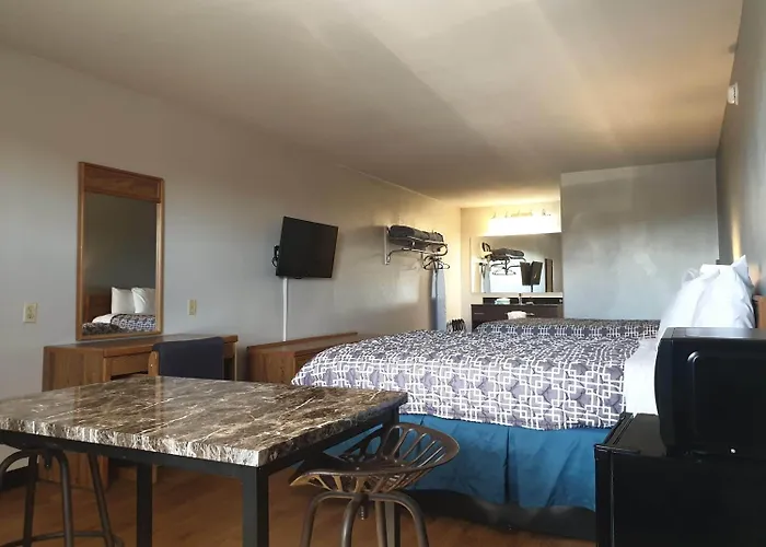 Riata Inn - Marfa