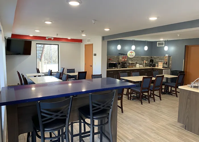 Super 8 By Wyndham Cookeville, Tn